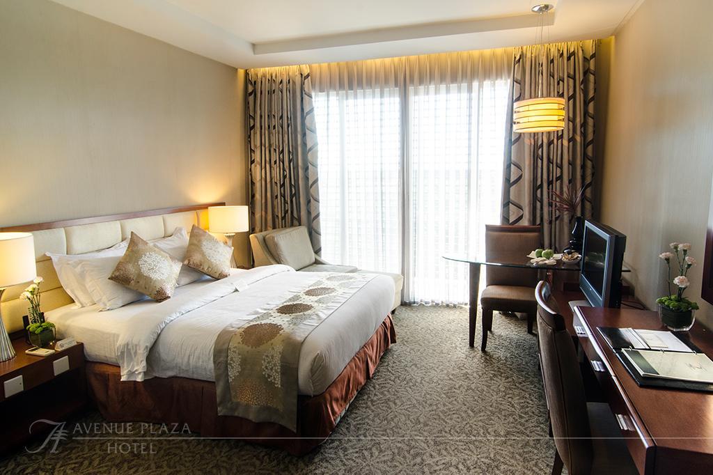 The Avenue Plaza Hotel Нага Екстер'єр фото