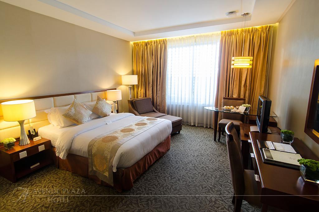 The Avenue Plaza Hotel Нага Екстер'єр фото